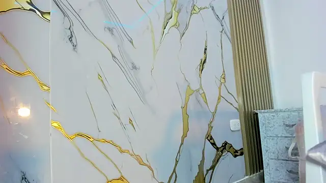 Snapshot of YUSELFI_ROSS_ chatting on October 22, 2025, 12:16 pm YUSELFI ROSS online show from October 22, 2025, 12:16 pm