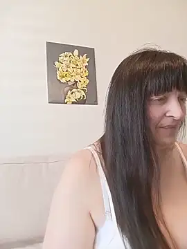 Women-pleasures online show from May 27, 2026, 8:00 am