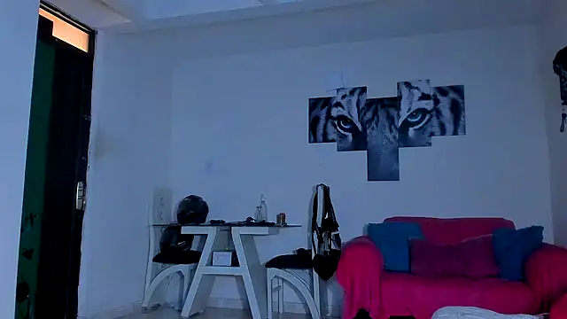 Snapshot of kerlysmith_24 chatting on February 18, 2026, 1:18 pm kerlysmith 24 online show from February 18, 2026, 1:18 pm