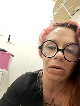 Snapshot of vvictoria_xxx chatting on November 28, 2025, 6:16 am vvictoria xxx online show from November 28, 2025, 6:16 am