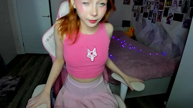 Snapshot of Passionate_Angels chatting on November 14, 2025, 11:46 pm Passionate Angels online show from November 14, 2025, 11:46 pm