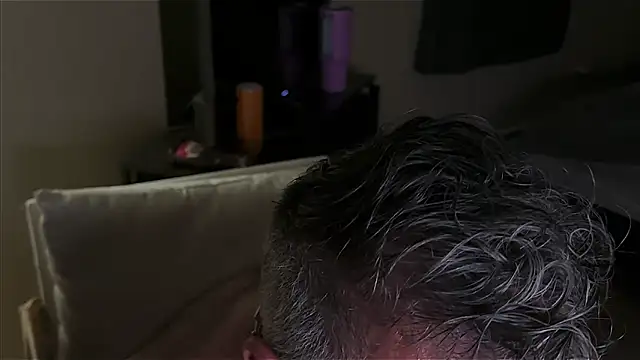 Snapshot of DaddySnowXX chatting on December 14, 2024, 11:50 am DaddySnowXX online show from December 14, 2024, 11:50 am