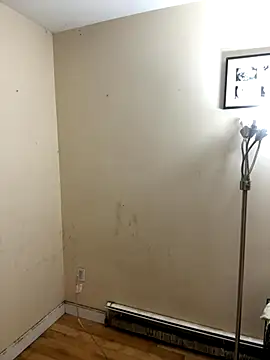 Snapshot of DaddySnowXX chatting on November 25, 2025, 4:23 am DaddySnowXX online show from November 25, 2025, 4:23 am