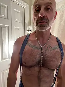 Snapshot of DaddySnowXX chatting on July 16, 2026, 3:45 am DaddySnowXX online show from July 16, 2026, 3:45 am