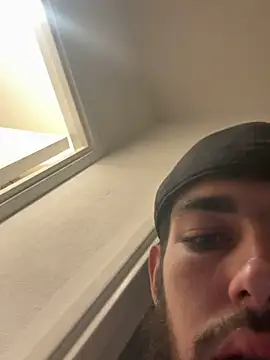 xhxmdnx online show from April 26, 2026, 11:24 pm