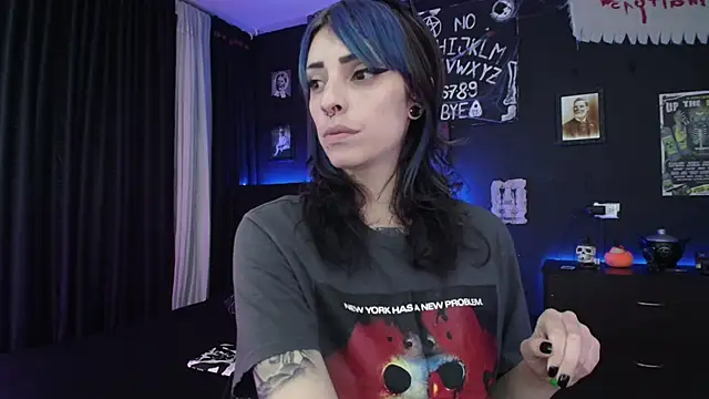 Snapshot of Goddess_Mortem chatting on January 21, 2025, 12:46 am Goddess Mortem online show from January 21, 2025, 12:46 am