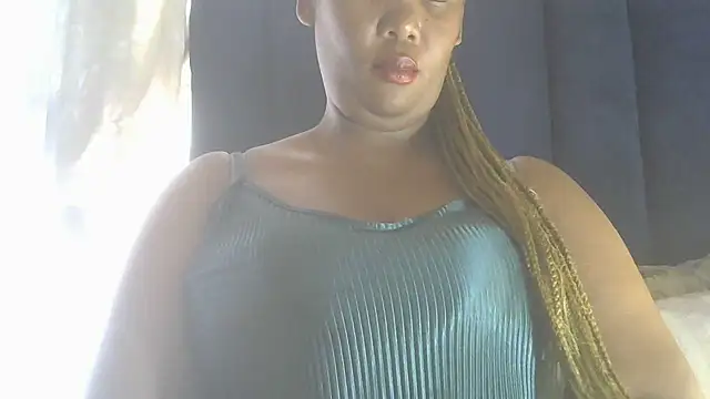 NippleMilkXx online show from September 12, 2025, 8:47 am