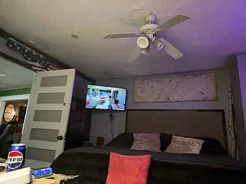 trash4cash online show from February 12, 2026, 6:30 am