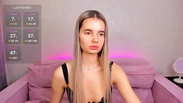 Snapshot of Erika_Carpenter chatting on March 5, 2025, 3:18 am Erika Carpenter online show from March 5, 2025, 3:18 am