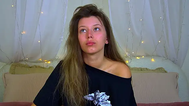 LiliaBianka online show from March 16, 2026, 6:17 am