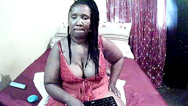 Snapshot of Pinkpussyxx chatting on January 16, 2025, 10:53 am Pinkpussyxx online show from January 16, 2025, 10:53 am