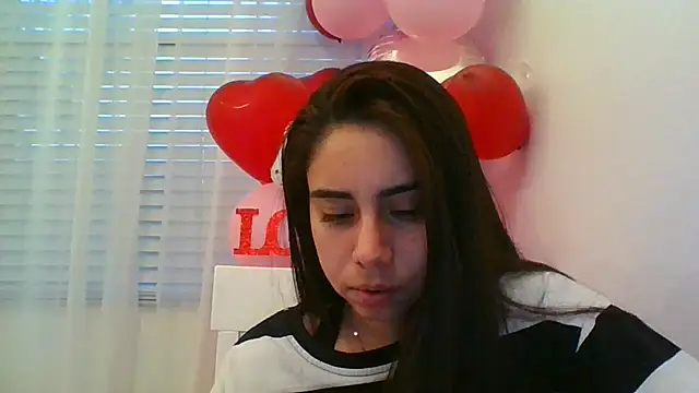 Snapshot of catrinasexy19 chatting on February 23, 2025, 11:25 pm catrinasexy19 online show from February 23, 2025, 11:25 pm