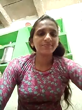 Baby  Shreya online show from June 17, 2026, 10:32 pm
