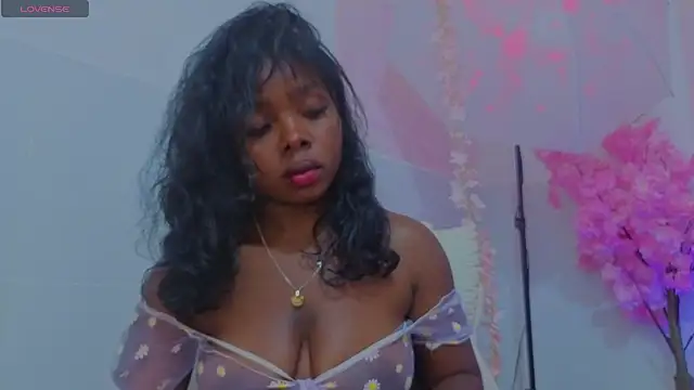 KilyetVera3x online show from April 26, 2026, 6:00 am