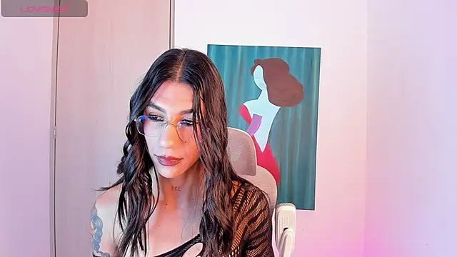 sofiaa grey  online show from February 1, 2026, 5:22 pm