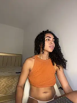 nicoleebony1 online show from April 17, 2026, 2:53 pm