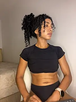 Snapshot of nicoleebony1 chatting on June 24, 2026, 8:19 pm nicoleebony1 online show from June 24, 2026, 8:19 pm