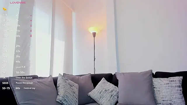 Snapshot of iara_martinez chatting on November 10, 2025, 3:00 pm iara martinez online show from November 10, 2025, 3:00 pm