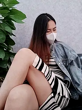 Kathylove 2023 online show from December 15, 2025, 8:40 am