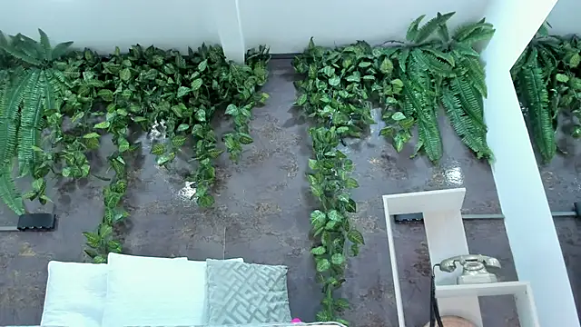 Snapshot of emily_hunter12 chatting on May 18, 2026, 1:50 pm emily hunter12 online show from May 18, 2026, 1:50 pm
