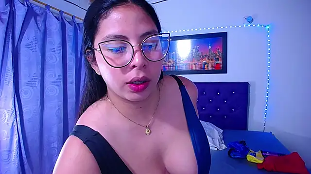 Naturalboobss online show from February 18, 2025, 3:21 am