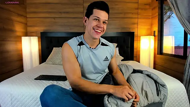 Snapshot of MarcoSullivan chatting on February 11, 2025, 2:35 pm MarcoSullivan online show from February 11, 2025, 2:35 pm