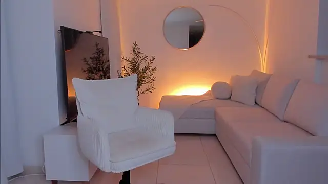 Emmavr online show from November 3, 2025, 2:35 am