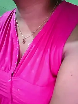 Snapshot of NEHA-DESHI chatting on May 13, 2026, 7:55 pm NEHA-DESHI online show from May 13, 2026, 7:55 pm