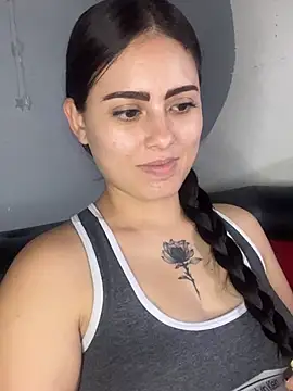 Azuna25 online show from June 22, 2026, 11:24 pm