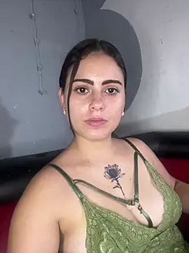 Azuna25 online show from July 16, 2026, 6:36 pm