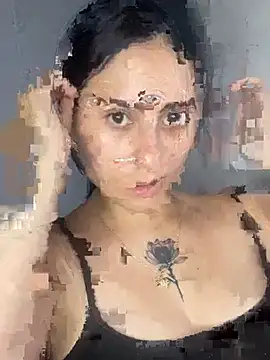 Azuna25 online show from July 28, 2026, 8:52 pm