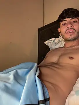 Snapshot of tom_thick chatting on February 10, 2026, 7:56 am tom thick online show from February 10, 2026, 7:56 am