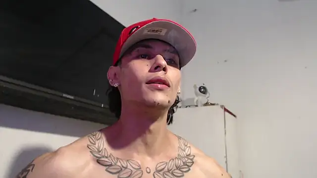 Snapshot of bix_couples chatting on November 3, 2025, 1:19 am bix couples online show from November 3, 2025, 1:19 am