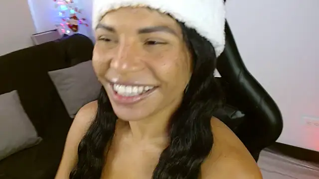 Snapshot of Anabel693 chatting on December 14, 2024, 7:29 am Anabel693 online show from December 14, 2024, 7:29 am