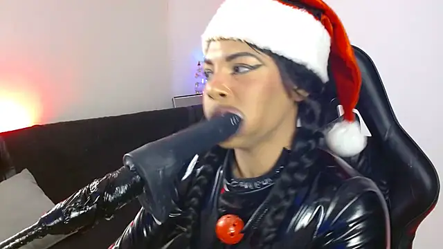 Snapshot of Anabel693 chatting on December 17, 2024, 10:23 am Anabel693 online show from December 17, 2024, 10:23 am