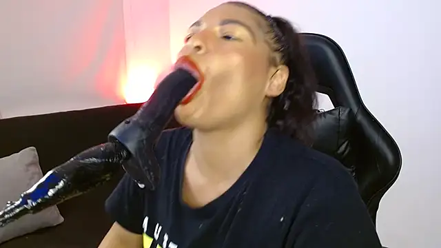 Snapshot of Anabel693 chatting on March 10, 2025, 1:43 pm Anabel693 online show from March 10, 2025, 1:43 pm