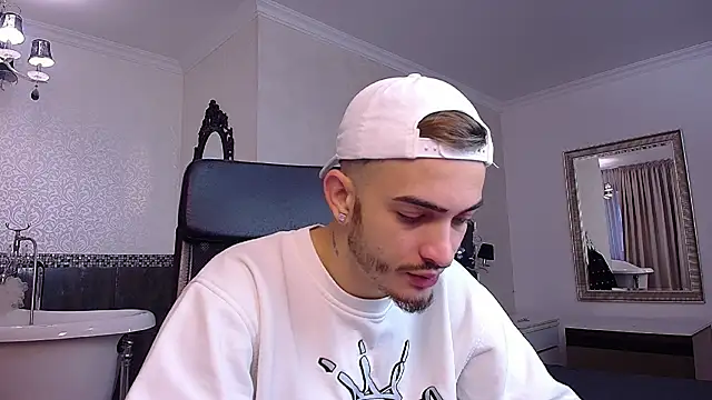 BrandonTate online show from November 13, 2025, 5:39 am