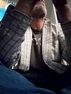 FloppyPickle4u online show from February 20, 2025, 3:56 am