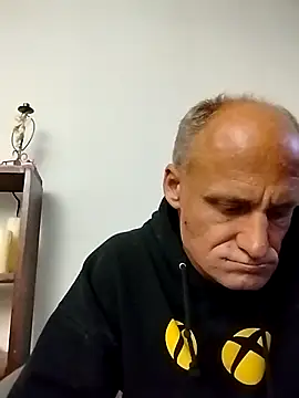 FloppyPickle4u online show from February 21, 2025, 1:11 pm