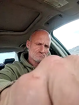 FloppyPickle4u online show from March 3, 2025, 7:06 pm