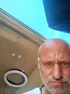 FloppyPickle4u online show from March 4, 2025, 4:41 pm