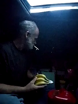 FloppyPickle4u online show from September 12, 2025, 1:55 pm