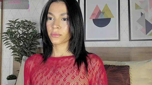 Snapshot of LunaRuso chatting on May 25, 2026, 7:53 pm LunaRuso online show from May 25, 2026, 7:53 pm