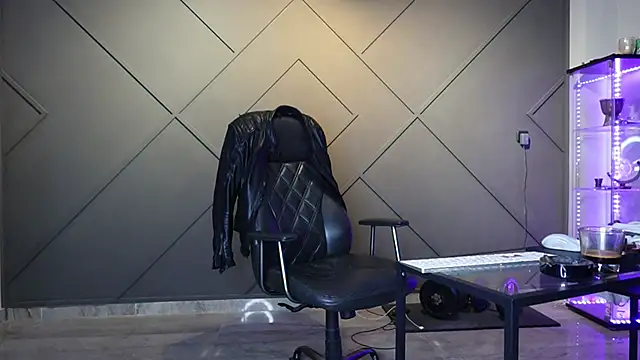 mattmasterss online show from May 2, 2026, 8:14 pm