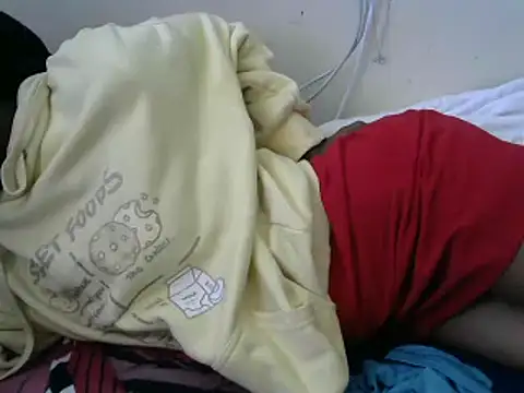 Ma-yolo001 online show from March 4, 2025, 7:19 am