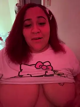 Snapshot of Juicyjordie chatting on December 22, 2024, 8:27 am Juicyjordie online show from December 22, 2024, 8:27 am