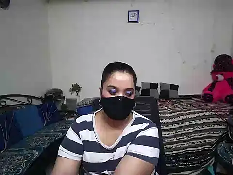 Arushisingh8888 online show from March 20, 2025, 8:31 am