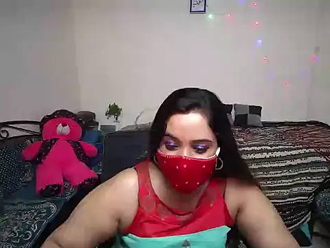 Arushisingh8888 online show from March 20, 2025, 11:38 am