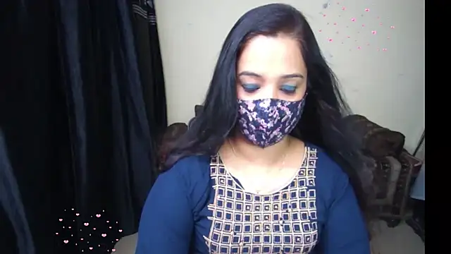 Arushisingh8888 online show from April 24, 2026, 1:57 pm