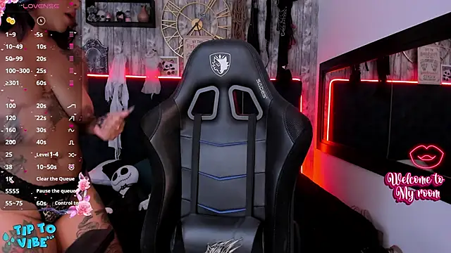 Snapshot of Neko_Misaki chatting on January 15, 2025, 12:25 pm Neko Misaki online show from January 15, 2025, 12:25 pm